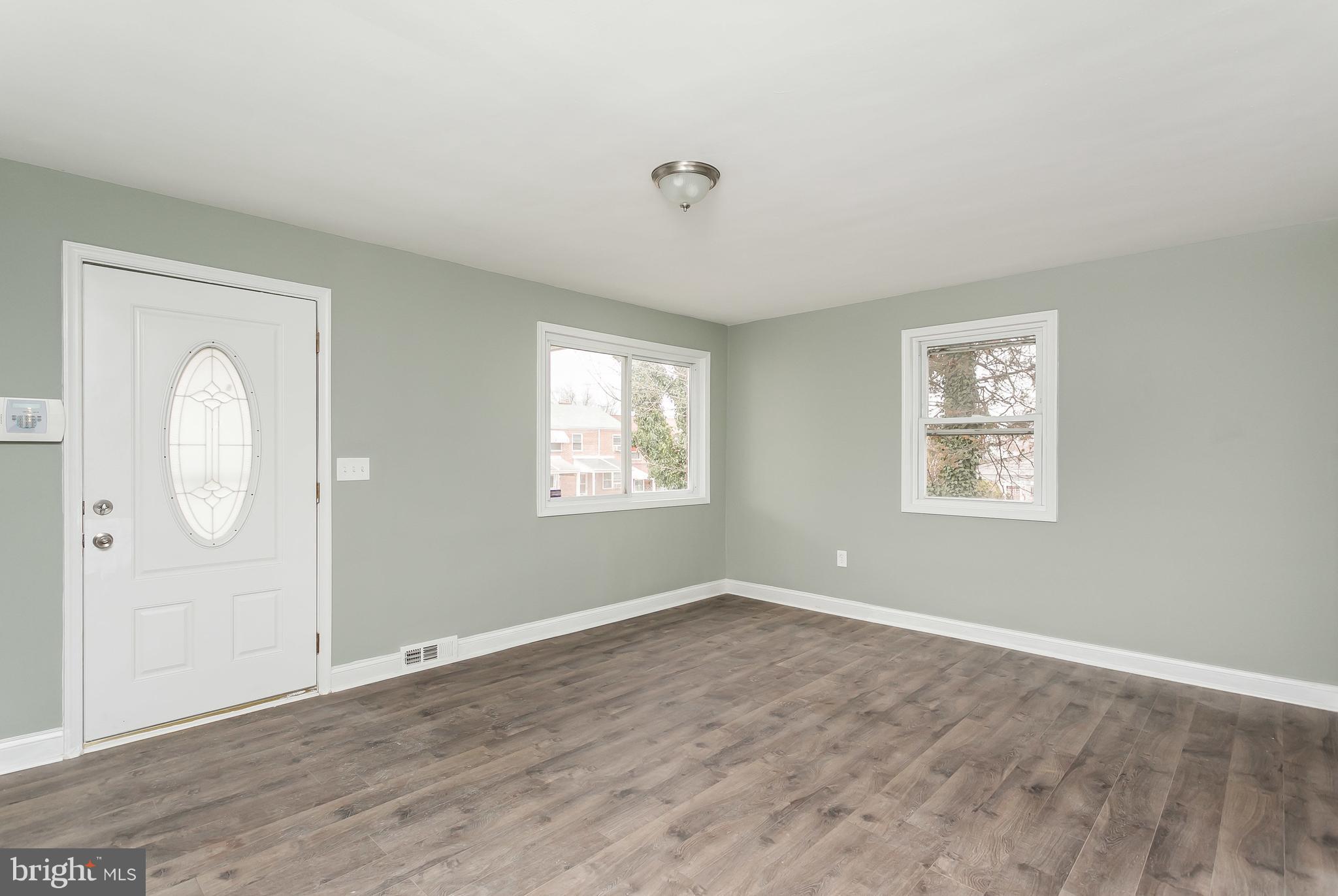 1815 Swansea Road Baltimore, MD 21239 - Photo 6 of 26 Family Room