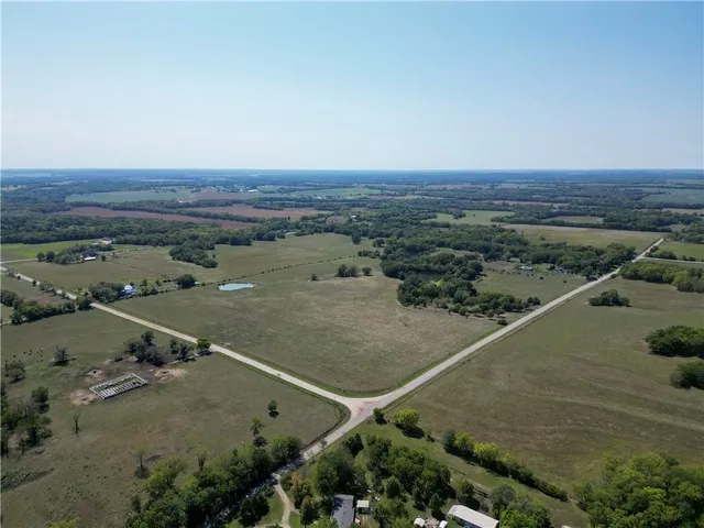 $266,000 | 2284 Riley Road, Ottawa, KS 66067