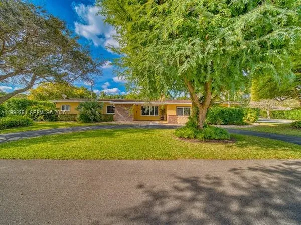 $6,000 | 13400 Southwest 78th Court, Pinecrest, FL 33156