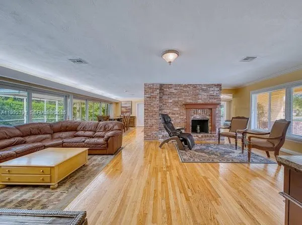 $6,000 | 13400 Southwest 78th Court, Pinecrest, FL 33156