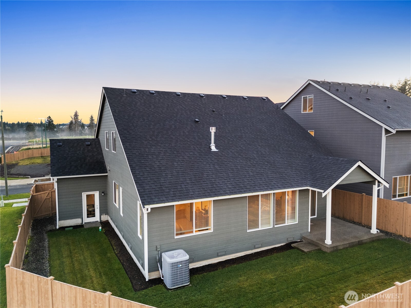 30217 11th Place South Federal Way, WA 98003 - Photo 2 of 21