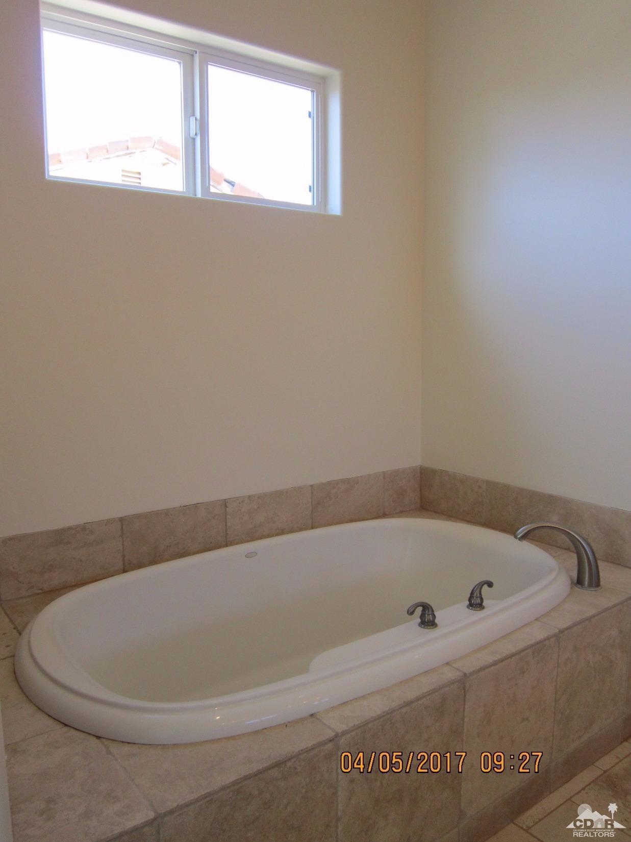 9710 Capiland Road Desert Hot Springs, CA 92240 - Photo 29 of 37 Gallery Image 29