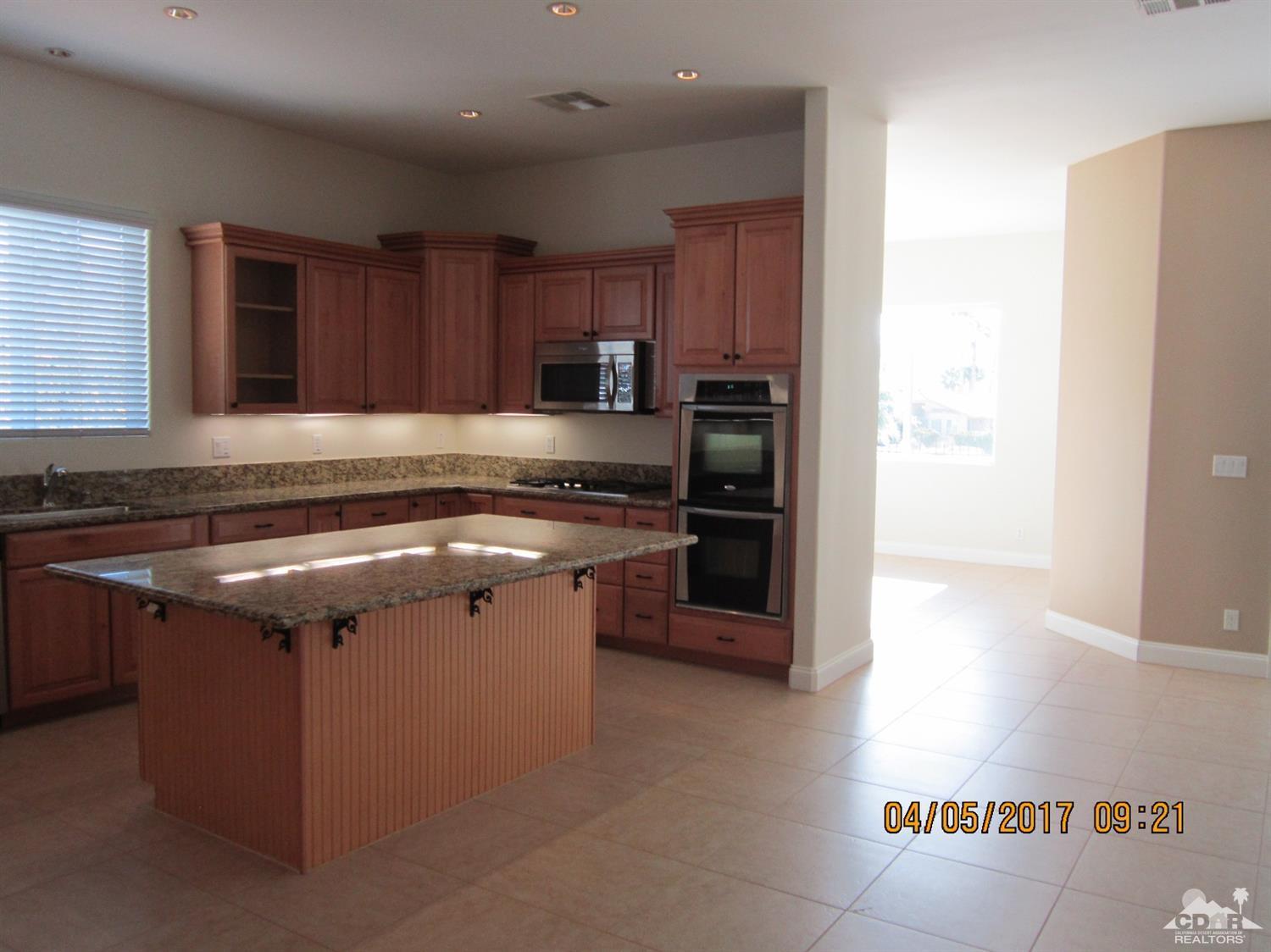 9710 Capiland Road Desert Hot Springs, CA 92240 - Photo 8 of 37 Gallery Image 8