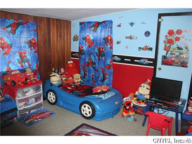 1107 Warren Street Utica, NY 13502 - Photo 7 of 8 Bedroom