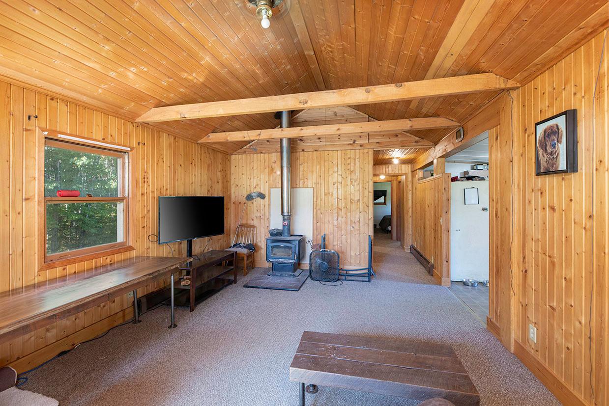 N11880 Squaw Lake Road Rhinelander, WI 54501 - Photo 3 of 20 Gallery Image 3