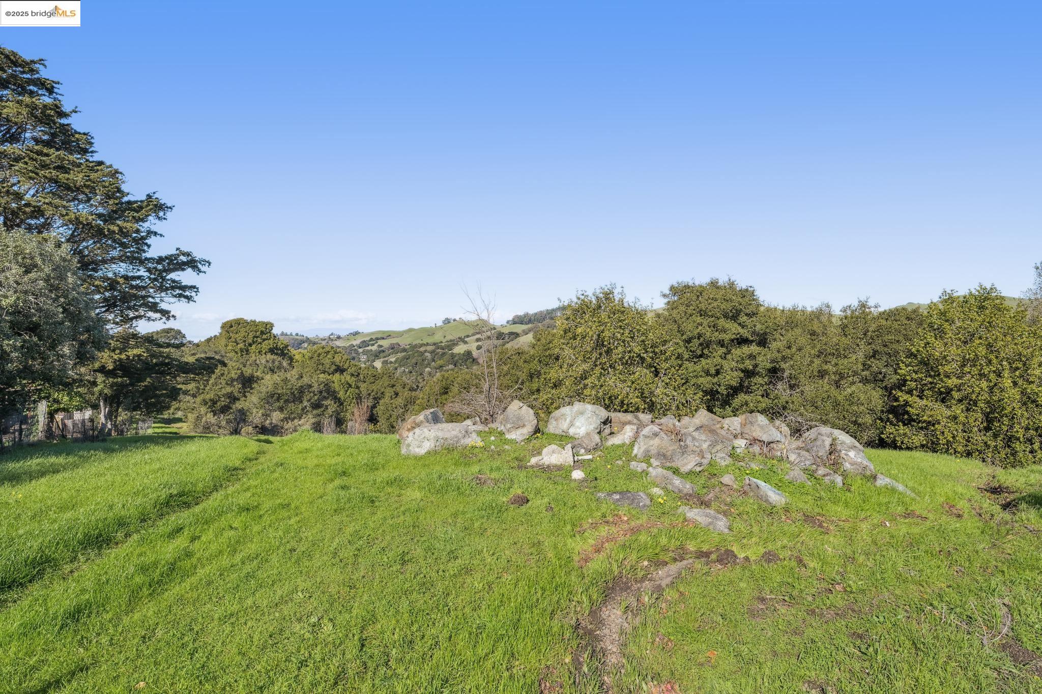 0 Fairview Avenue Richmond, CA 94805 - Photo 3 of 52 a view of a field of mountains and valleys