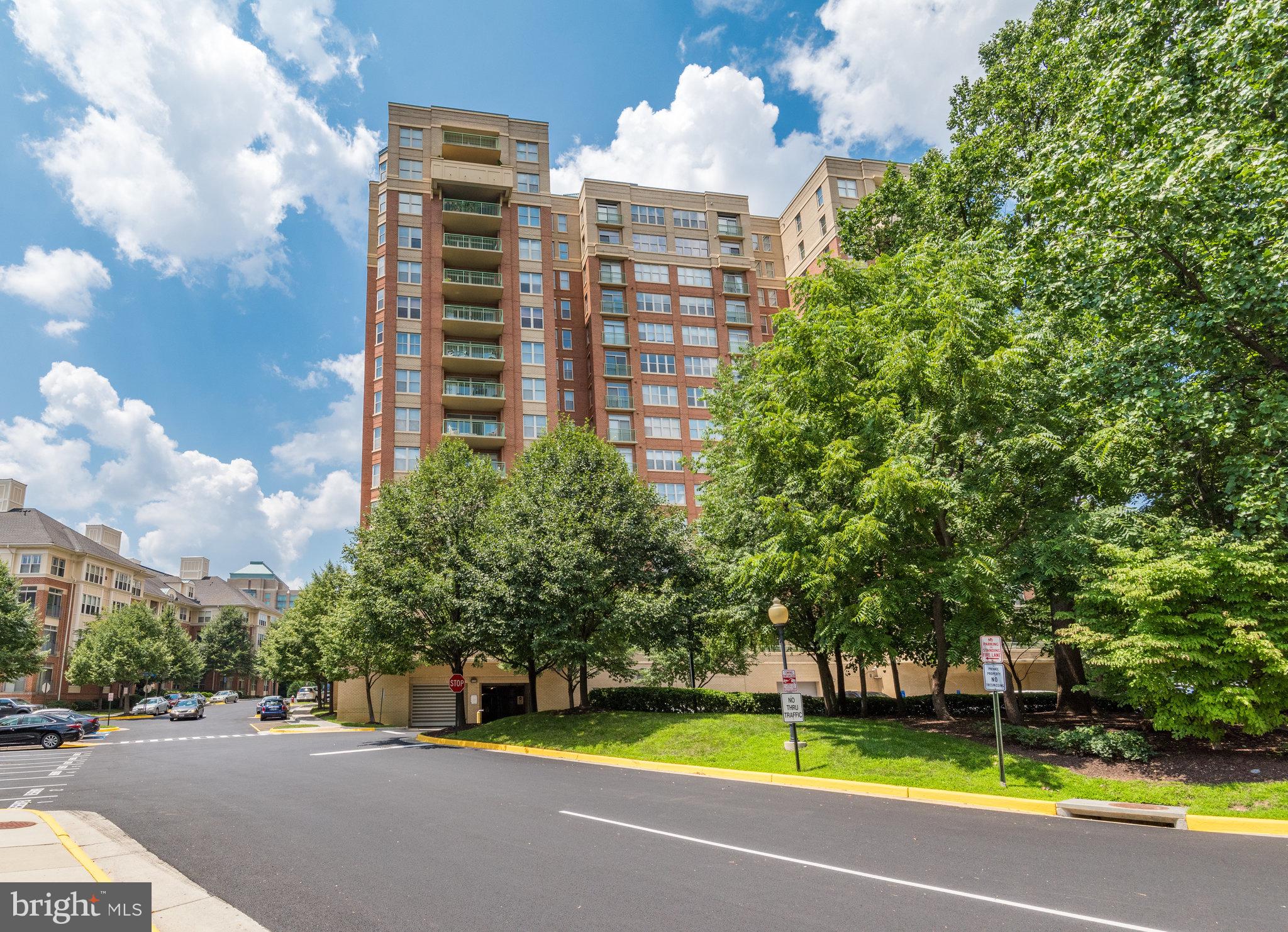 11776 Stratford House Place, Unit 601 Reston, VA 20190 - Photo 38 of 58 Garage Parking