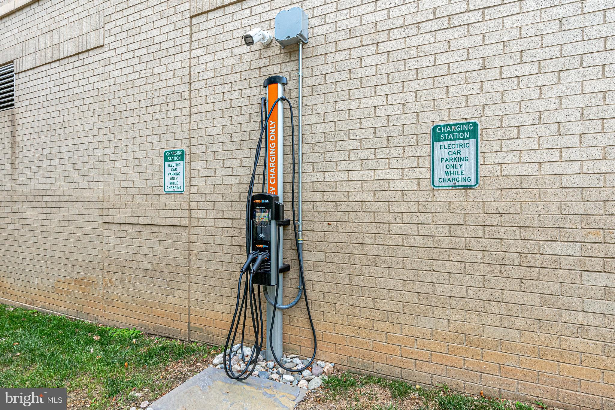 11776 Stratford House Place, Unit 601 Reston, VA 20190 - Photo 42 of 58 EV Charger
