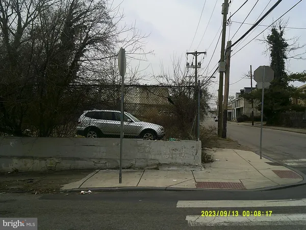 $95,000 | 101 East Wister Street, Philadelphia, PA 19144