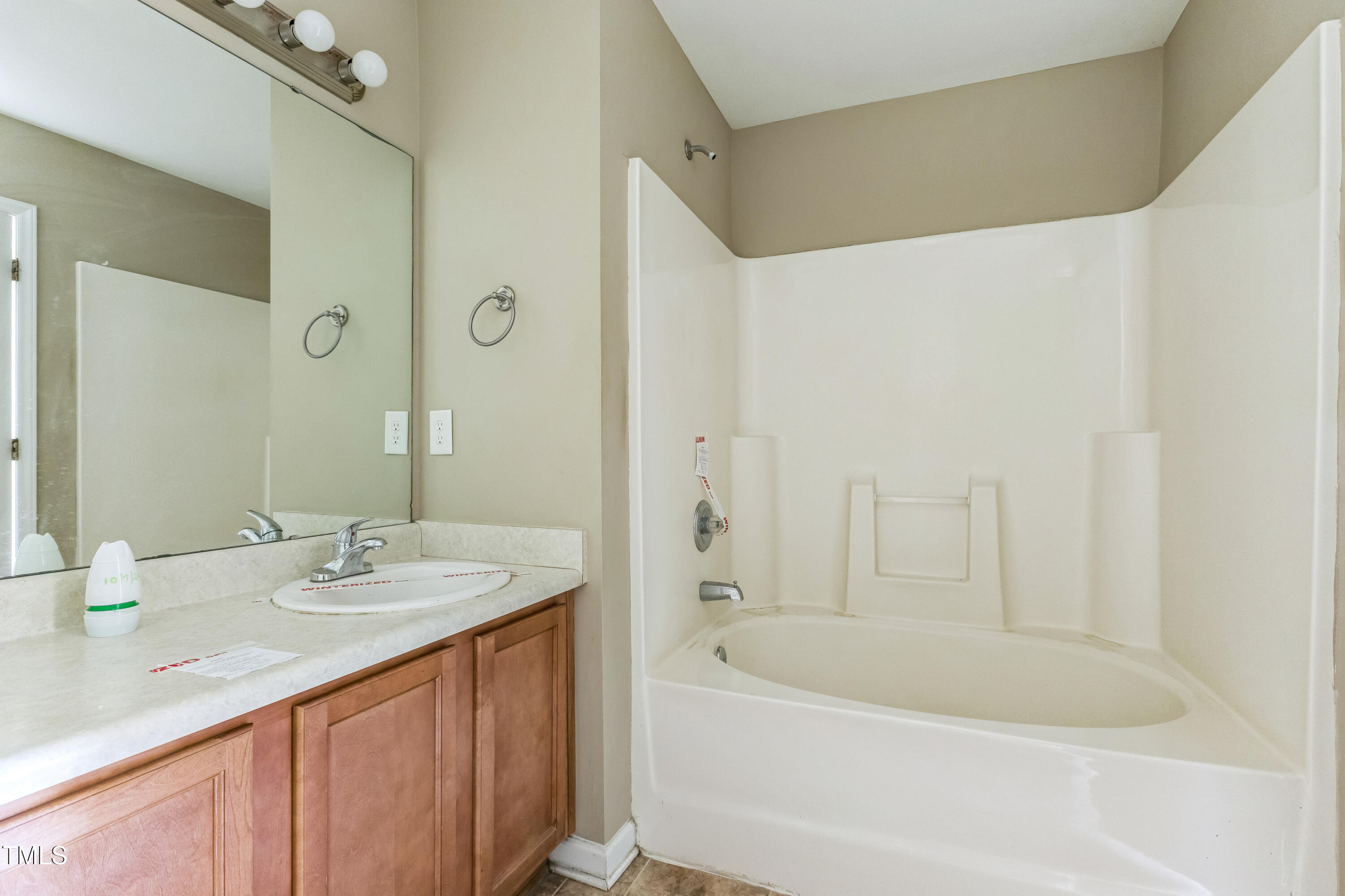 104 Prancer Circle Selma, NC 27576 - Photo 5 of 25 30931_Image_4