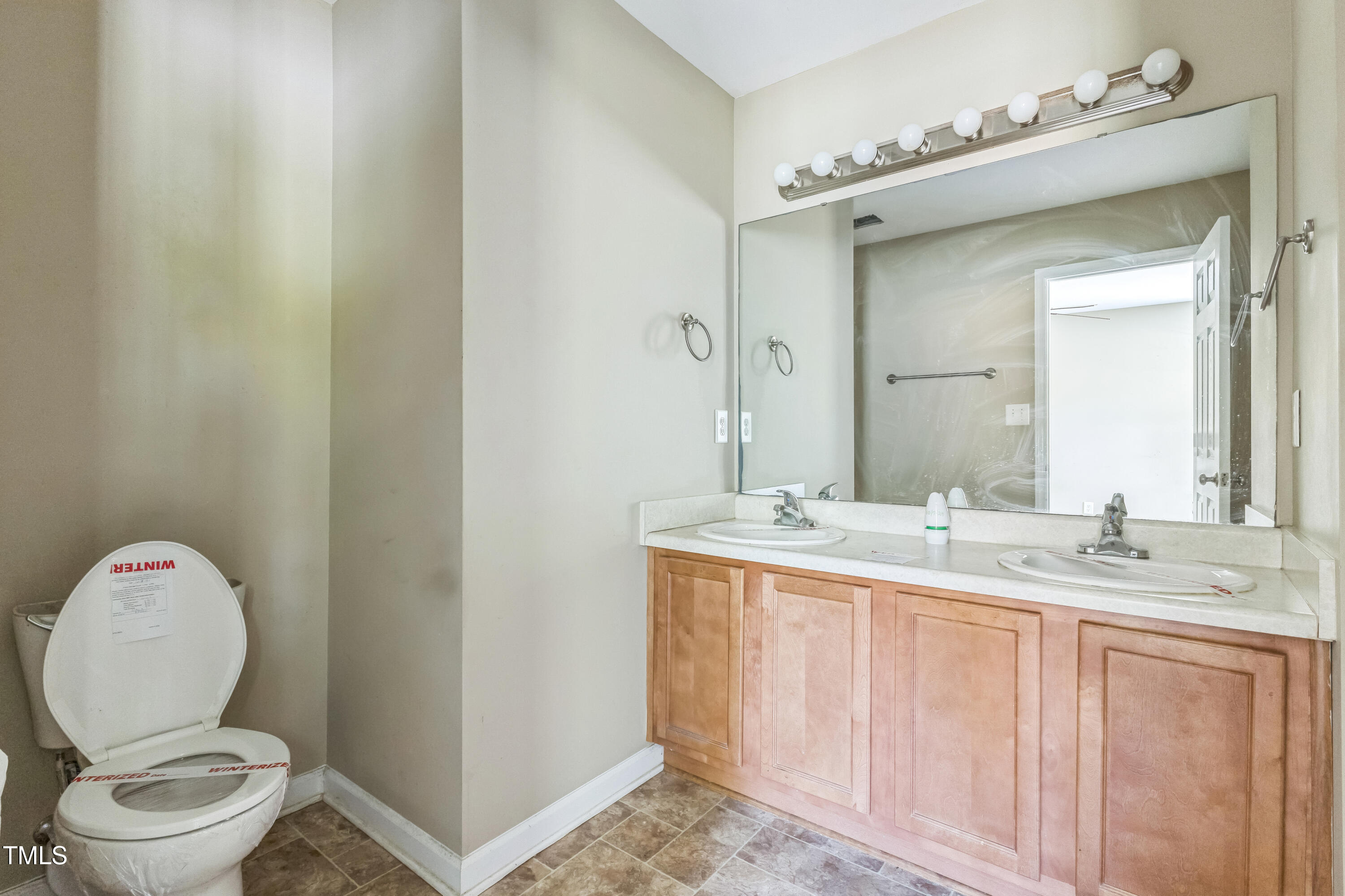 104 Prancer Circle Selma, NC 27576 - Photo 10 of 25 30931_Image_9