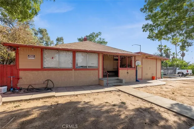 $545,000 | 207 East 5th Street, Beaumont, CA 92223