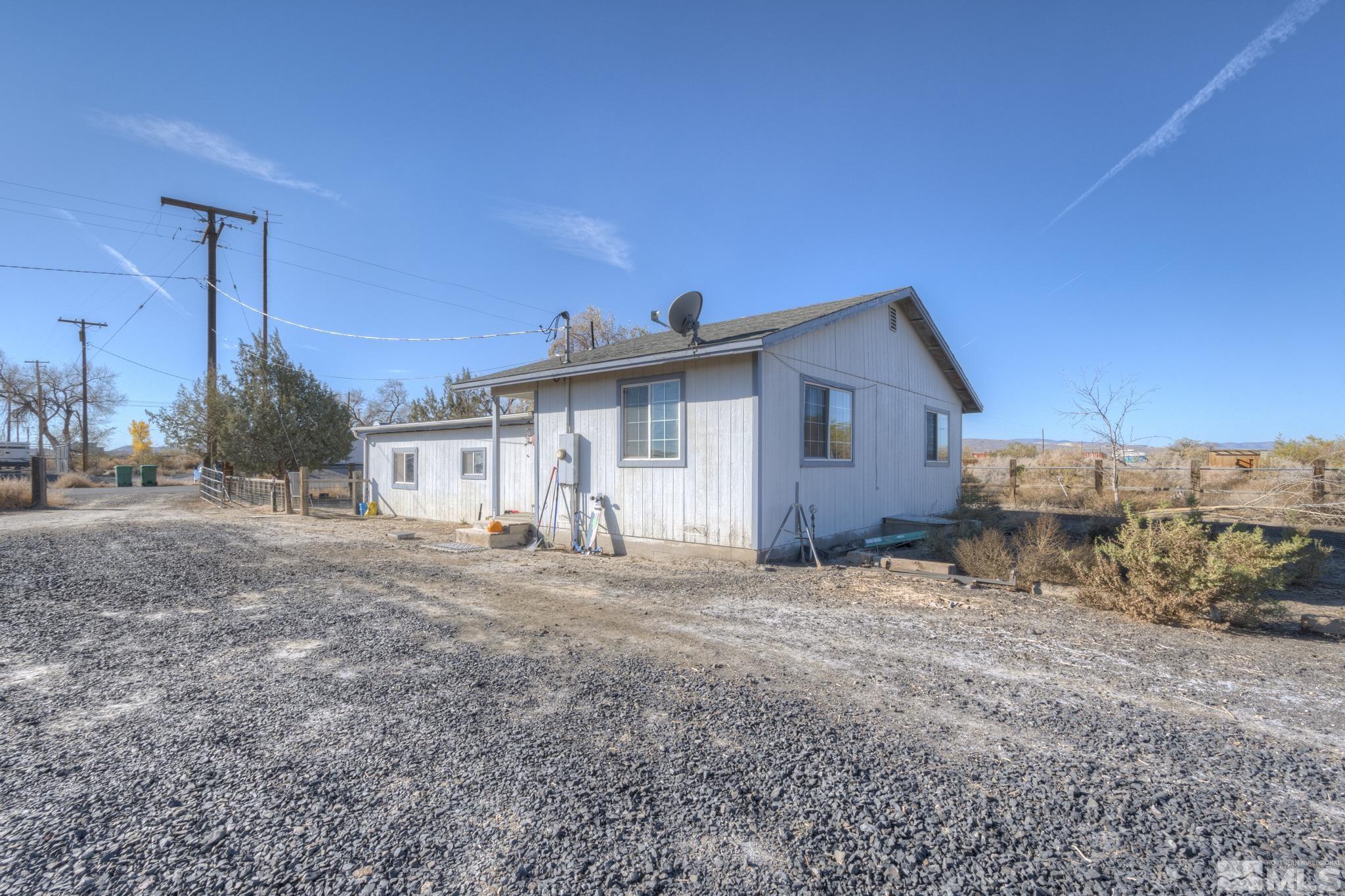 500 California Road Fernley, NV 89408 - Photo 8 of 40 Photo 8