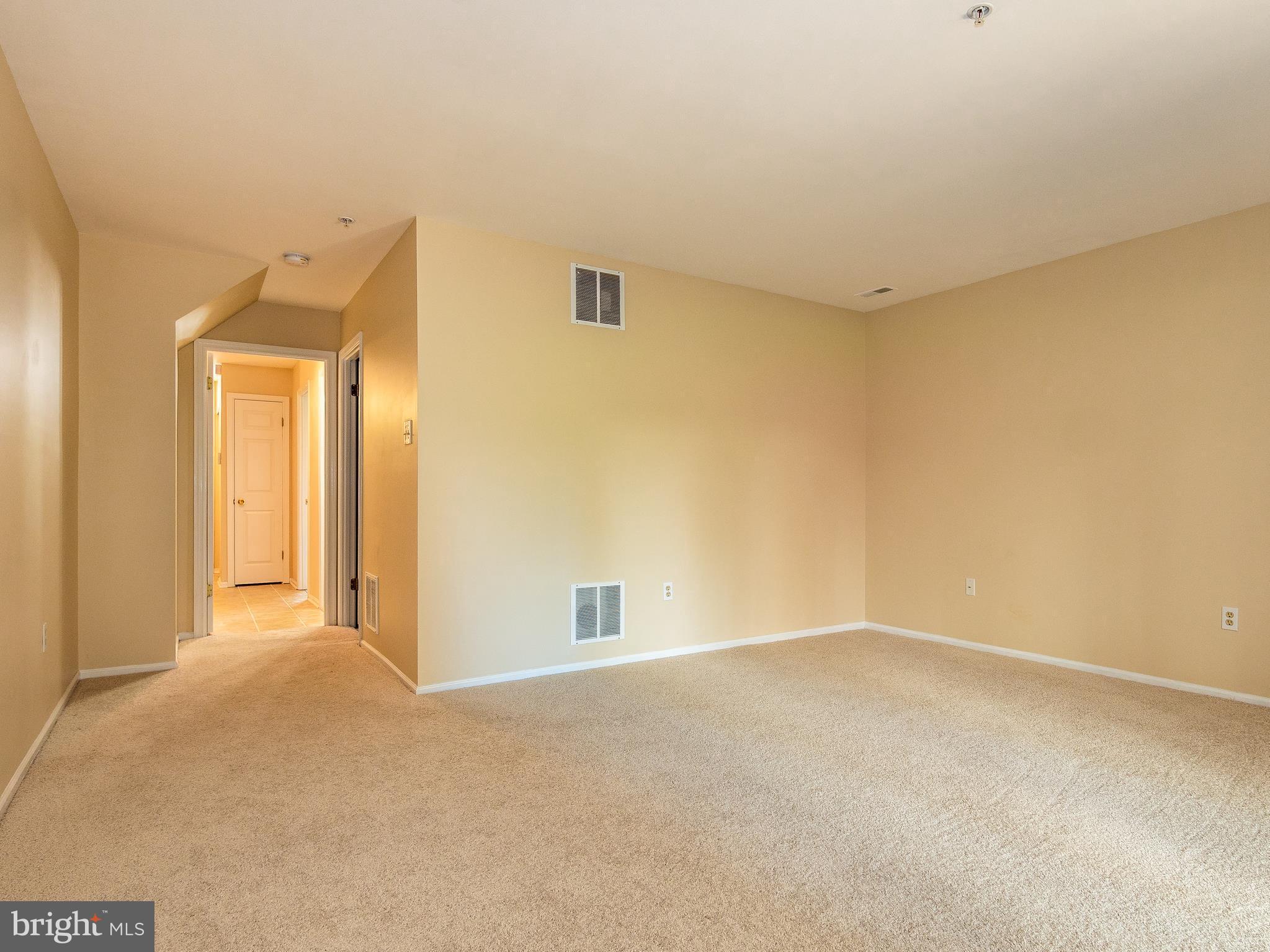 6326 Wind Rider Way Columbia, MD 21045 - Photo 27 of 30 Family Room