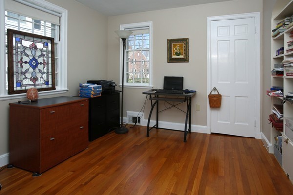 1 Roanoke Road Arlington, MA 02474 - Photo 6 of 14 Gallery Image 6