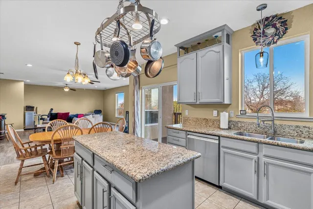 $590,000 | 2993 Stagecoach Drive, Valley Springs, CA 95252