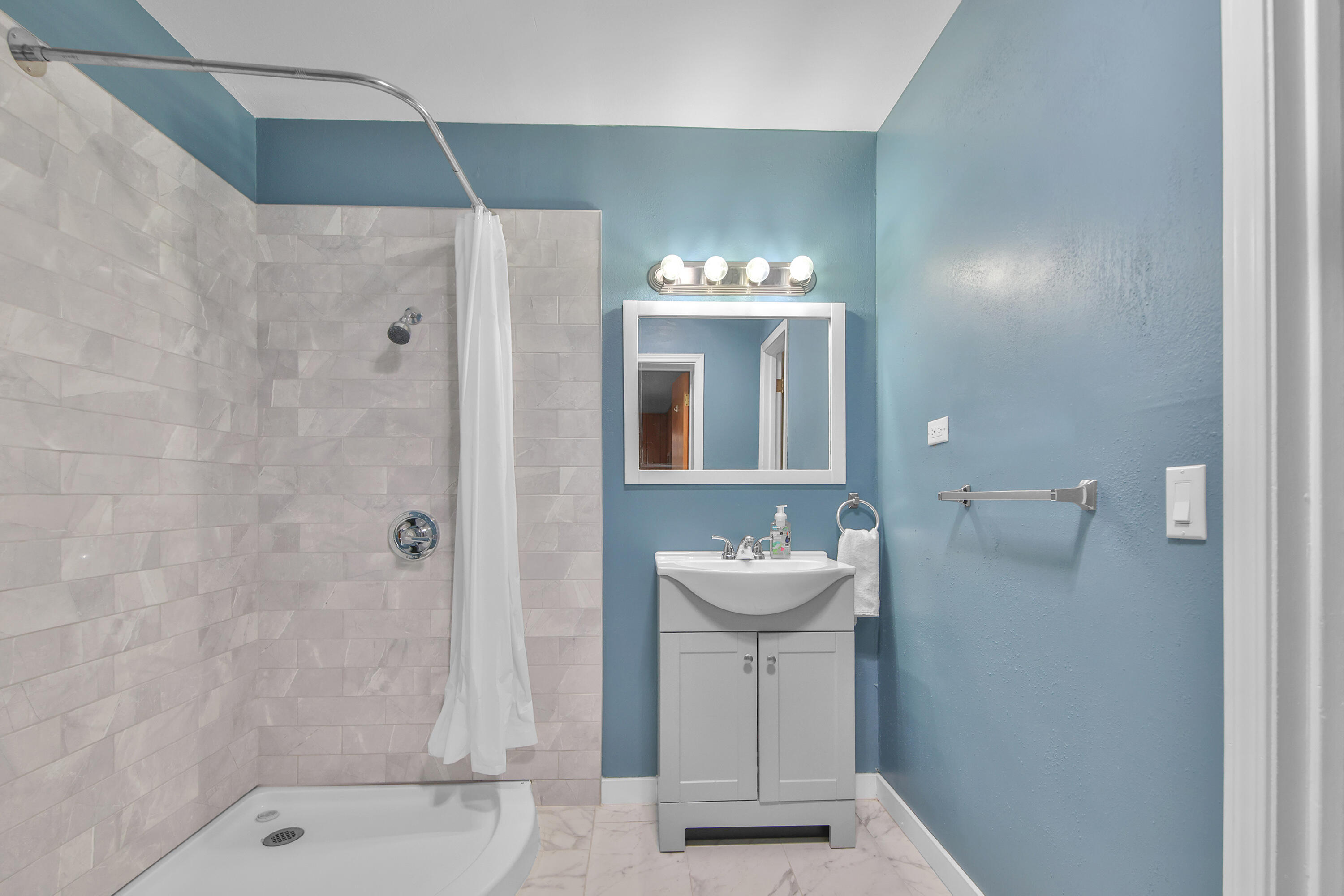 4513 48th Street Lubbock, TX 79414 - Photo 26 of 55 1L1A6508