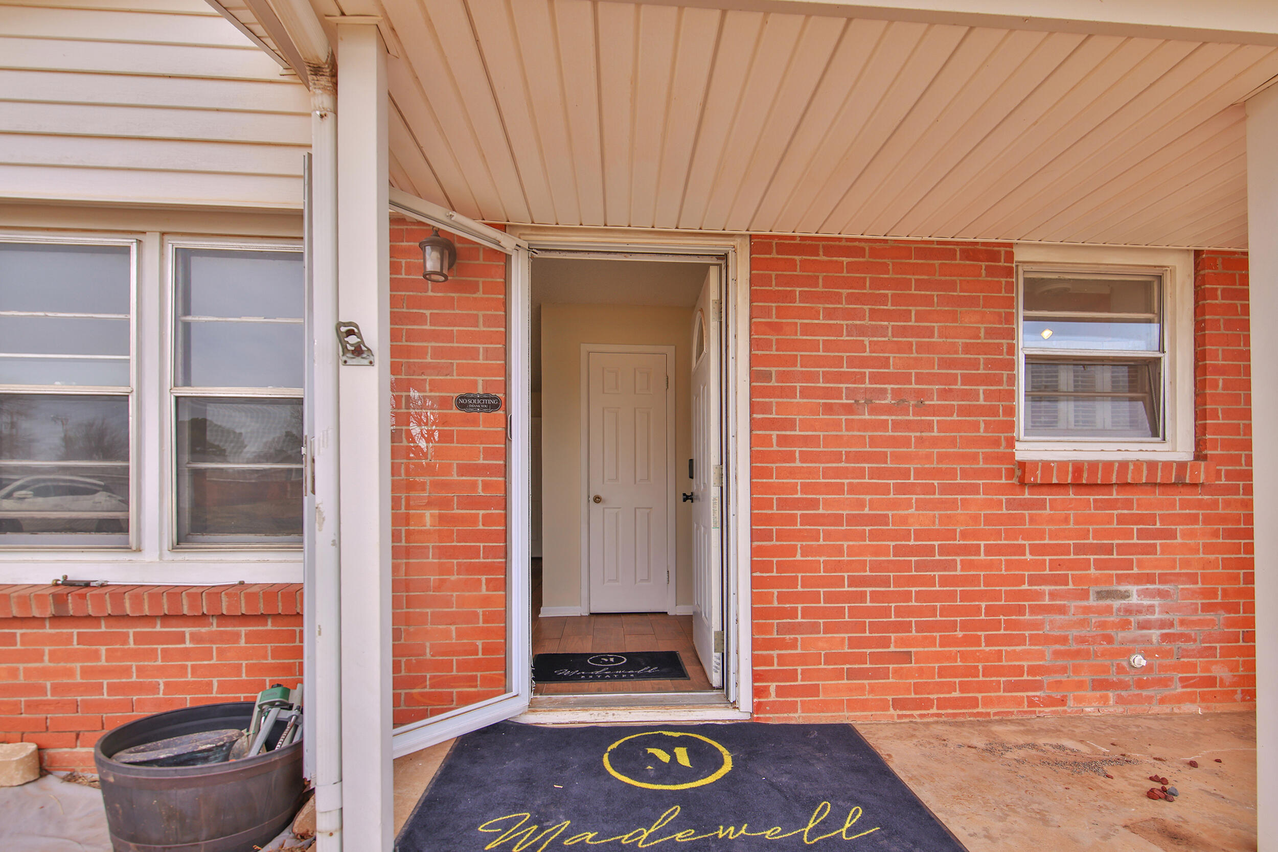 4513 48th Street Lubbock, TX 79414 - Photo 4 of 55 1L1A6533