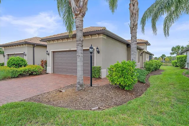 $474,000 | 17535 Hampton Falls Terrace, Bradenton, FL 34202