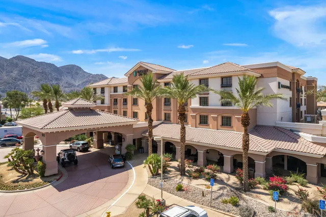 $340,950 | 50610 Santa Rosa Plaza, Unit 7, La Quinta, CA 92253