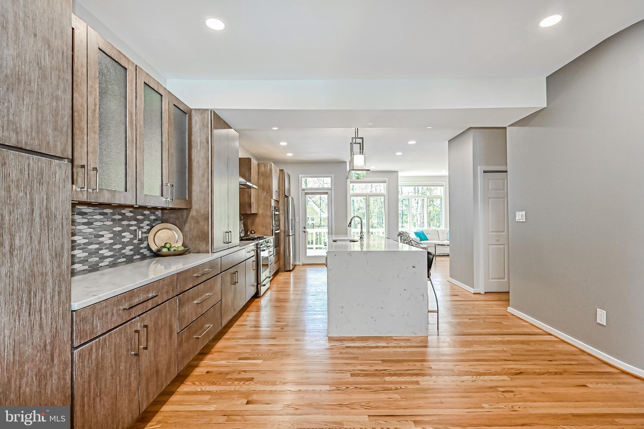 11505 Hemingway Drive Reston, VA 20194 - Photo 8 of 50