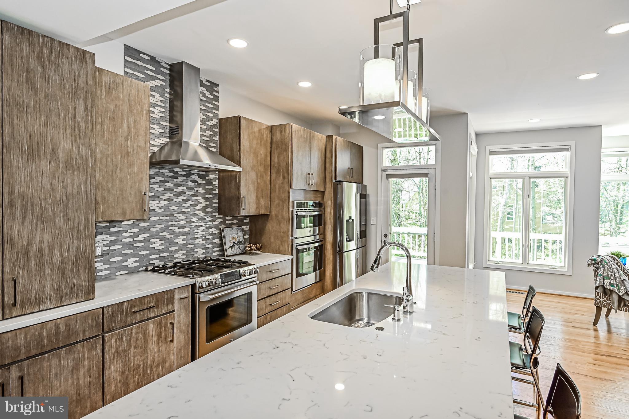 11505 Hemingway Drive Reston, VA 20194 - Photo 10 of 50