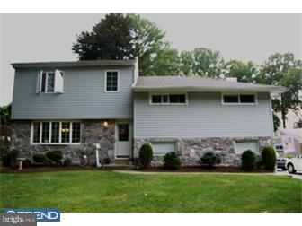 92 Verona Road Broomall, PA 19008 - Photo 1 of 12 Exterior Front