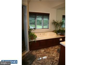 92 Verona Road Broomall, PA 19008 - Photo 8 of 12 Bathroom