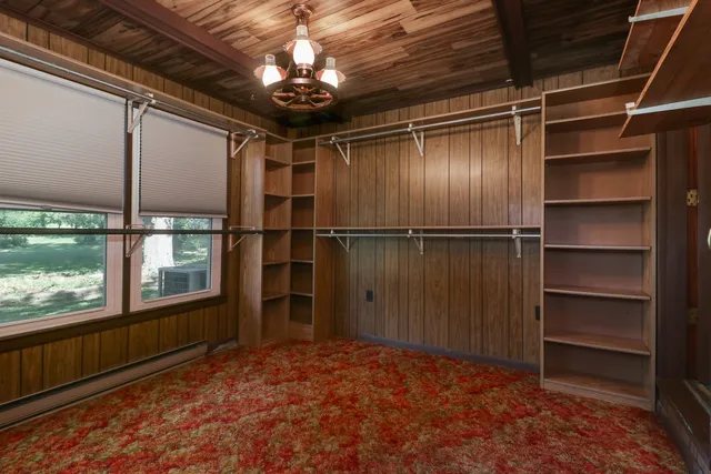 $375,000 | 105 West C Street, Delavan, IL 61734