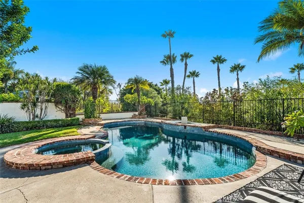 $3,500,000 | 27101 Shenandoah Drive, Laguna Hills, CA 92653