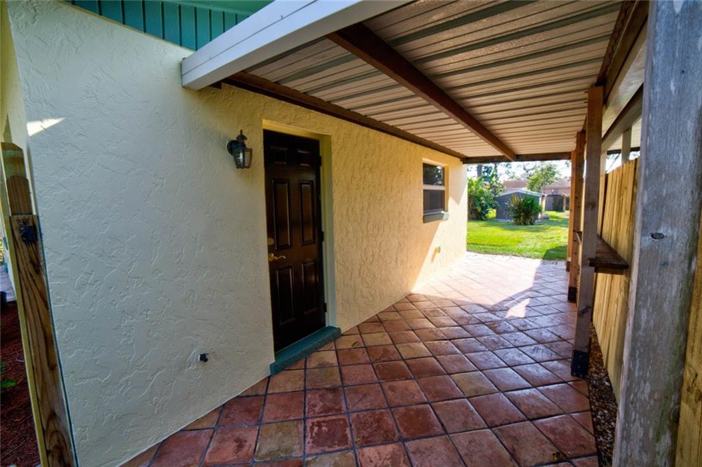 5888 Lime Road West Palm Beach, FL 33413 - Photo 15 of 22 Gallery Image 15