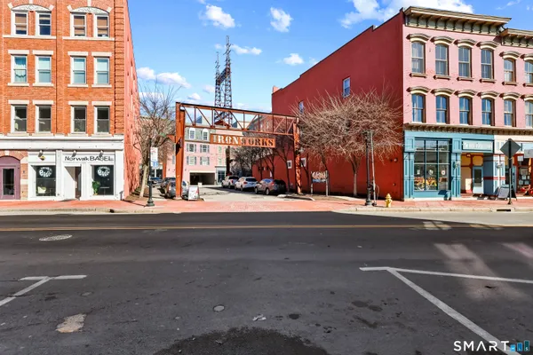 $330,000 | 126 Washington Street, Unit 304, Norwalk, CT 06854