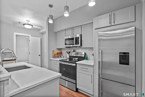 $330,000 | 126 Washington Street, Unit 304, Norwalk, CT 06854