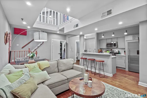 $330,000 | 126 Washington Street, Unit 304, Norwalk, CT 06854