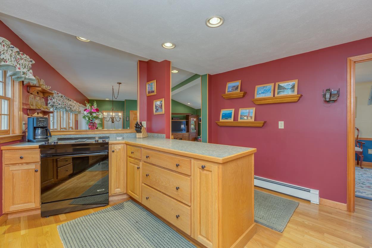 11 Shannon Road Hampstead, NH 03841 - Photo 14 of 40 Gallery Image 14