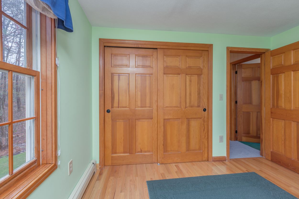 11 Shannon Road Hampstead, NH 03841 - Photo 23 of 40 Gallery Image 23