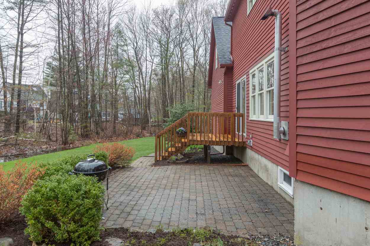 11 Shannon Road Hampstead, NH 03841 - Photo 36 of 40 Gallery Image 36