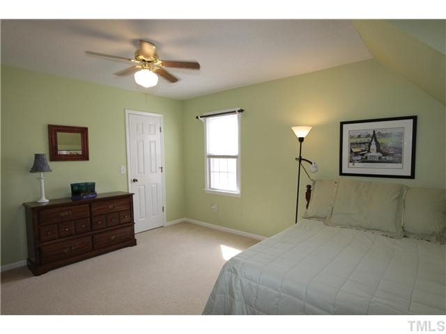 2206 Huntington Road Burlington, NC 27215 - Photo 10 of 15 Bedroom