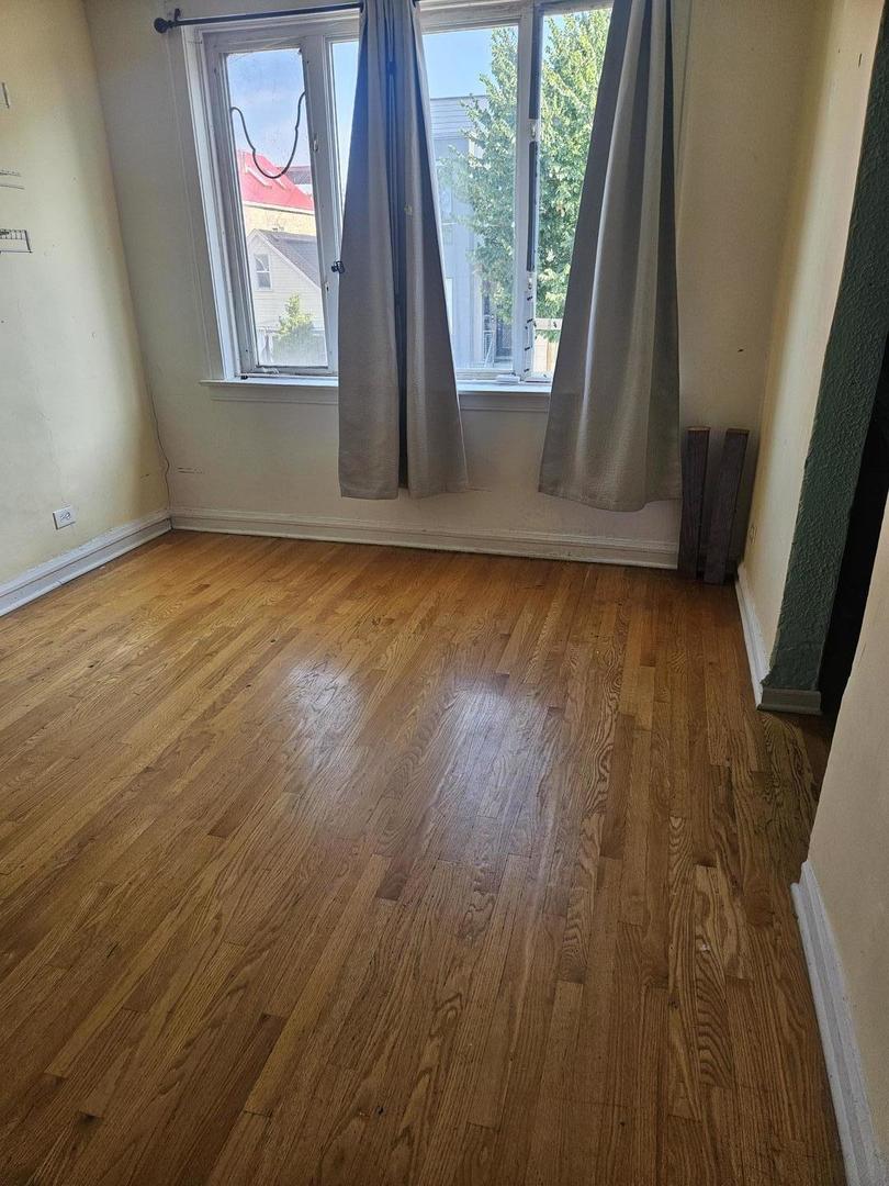 2144 West 19th Street Chicago, IL 60608 - Photo 2 of 34