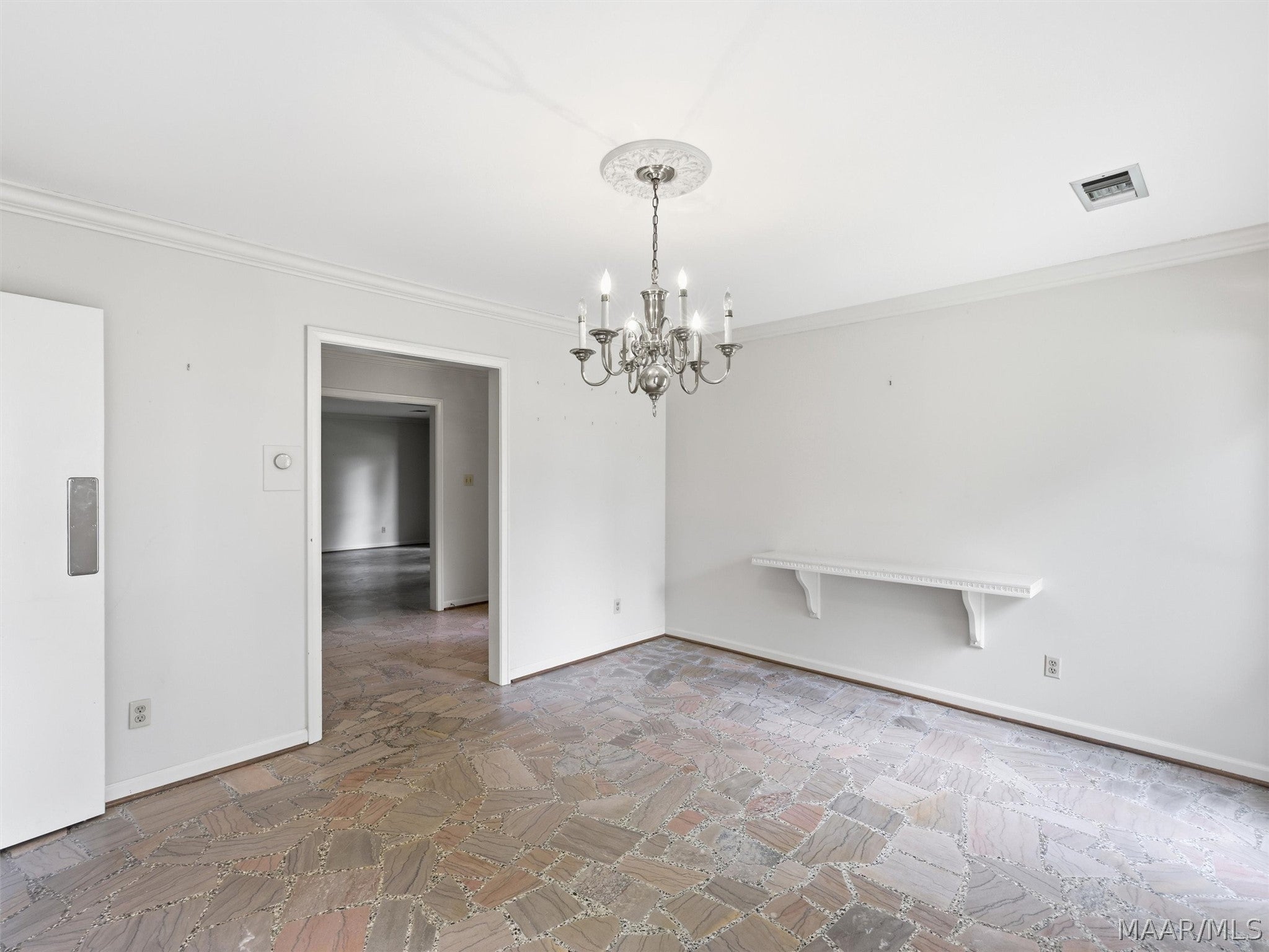 3207 Jasmine Road Montgomery, AL 36111 - Photo 6 of 43 Gallery Image 6