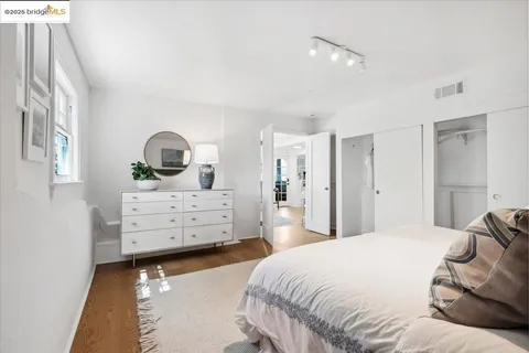 $1,899,000 | 3085 Monterey Boulevard, Oakland, CA 94602