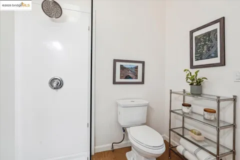 $1,899,000 | 3085 Monterey Boulevard, Oakland, CA 94602