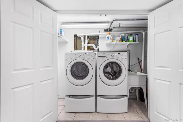 $1,149,888 | 3034 Bond Drive, Merrick, NY 11566