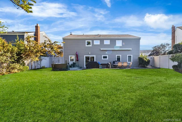 $1,149,888 | 3034 Bond Drive, Merrick, NY 11566