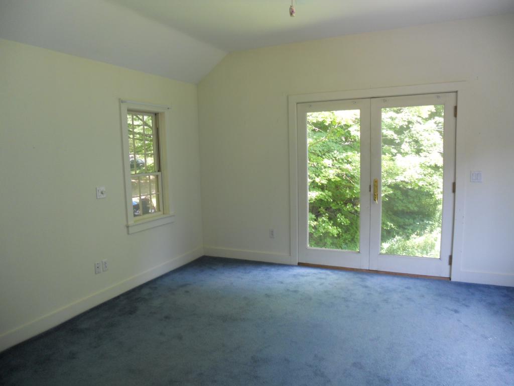 53 Hawthorne Hill Road Hopkinton, NH 03229 - Photo 4 of 22