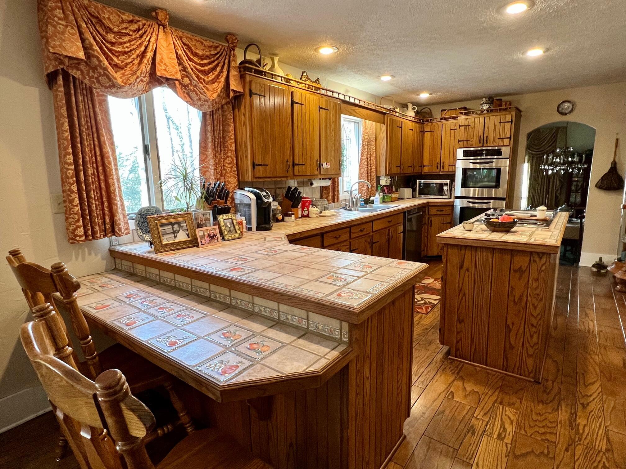 2 Ridge Point Big Stone Gap, VA 24219 - Photo 13 of 53 42