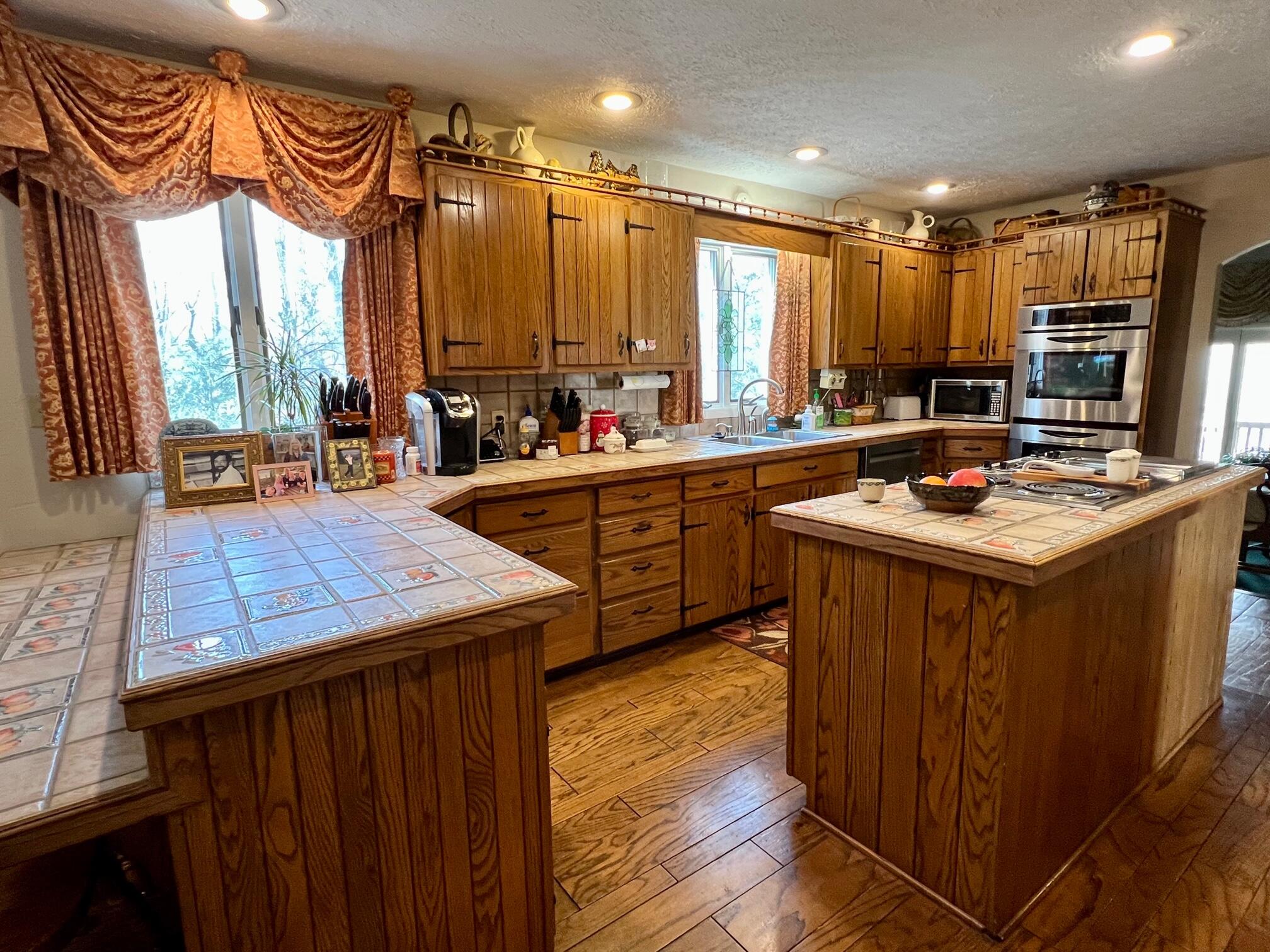 2 Ridge Point Big Stone Gap, VA 24219 - Photo 8 of 53 15