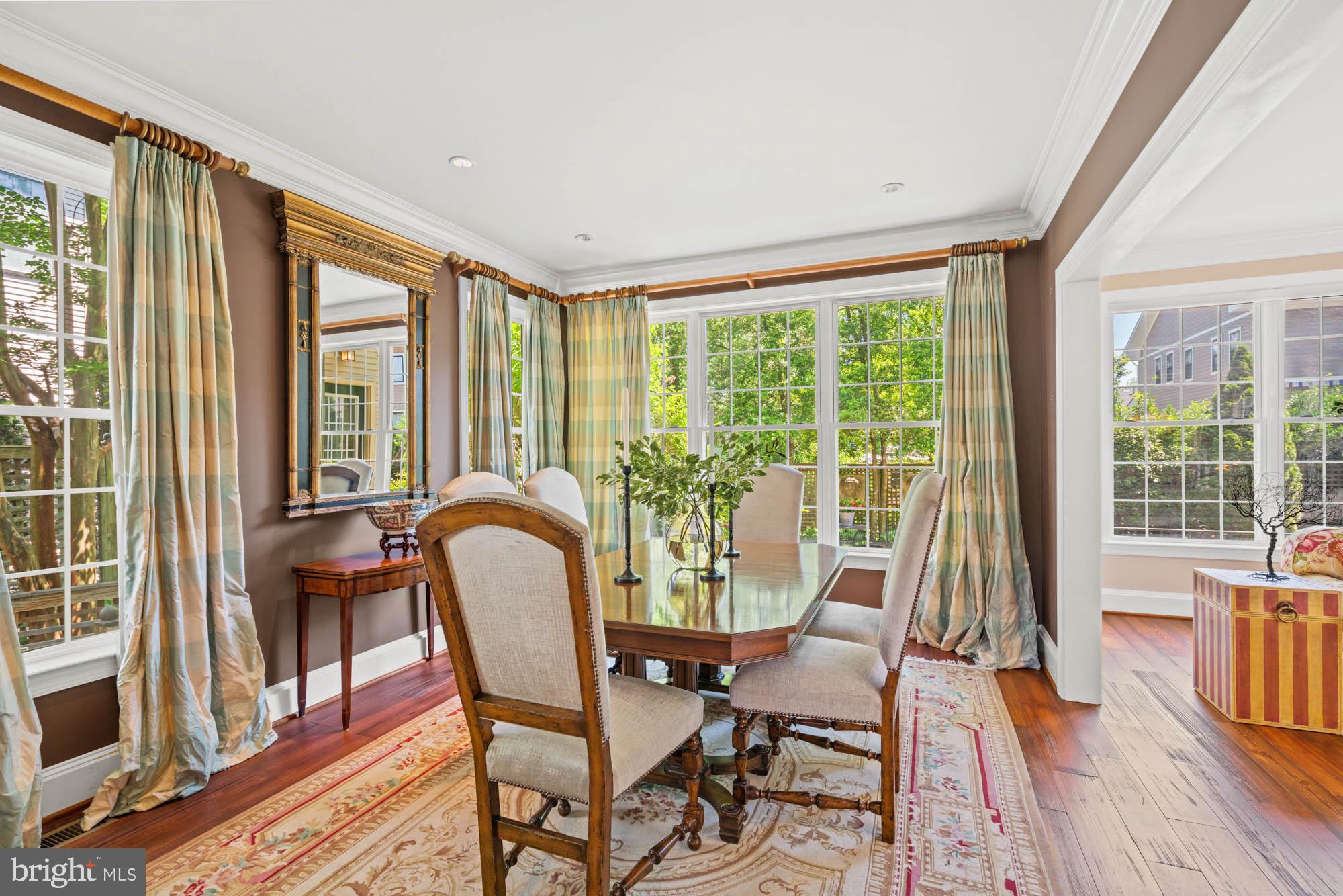 1249 Beverly Road McLean, VA 22101 - Photo 11 of 48 Dining Room