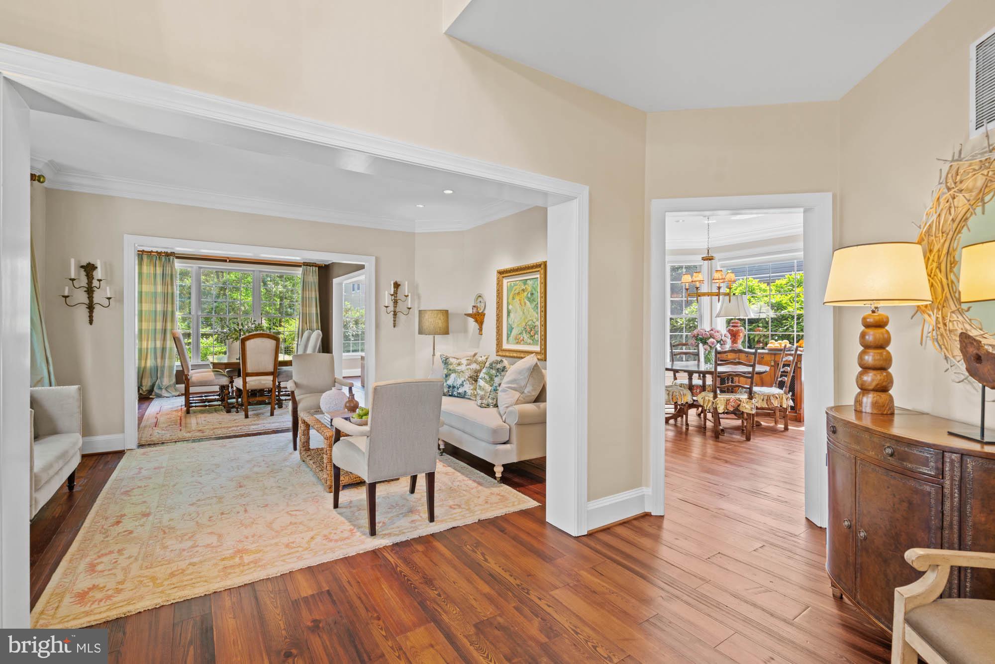 1249 Beverly Road McLean, VA 22101 - Photo 8 of 48 9’ Plus Ceiling Height