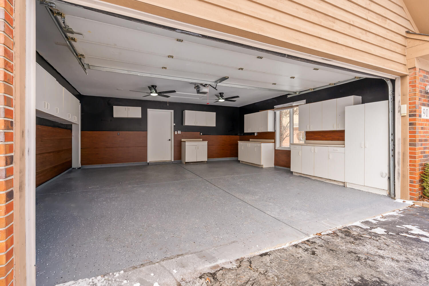 902 Cornwallis Lane Munster, IN 46321 - Photo 40 of 59 1500x1000